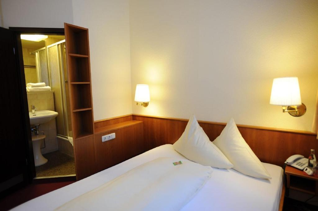 Hotel Am Marschiertor Aachen Szoba fotó